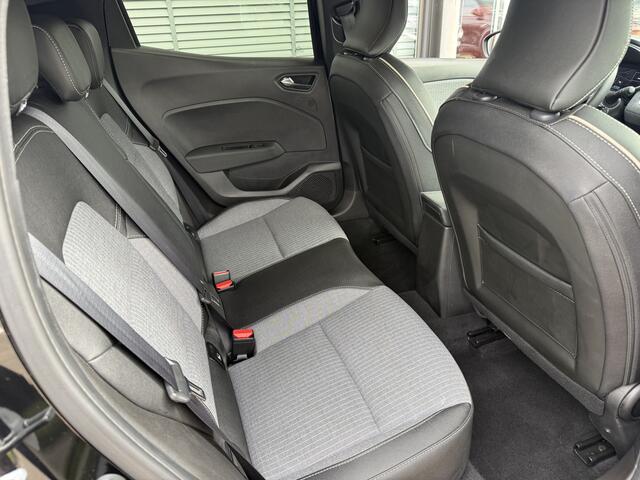 Renault CLIO 1.0 TCe 90 GPF techno | 360 camera | groot navi | inductielader | tijdelijk gratis Top Afleverpakket twv Eur 695