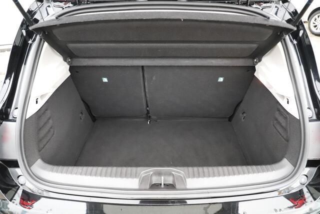 Renault CLIO 1.0 TCe 90 Evolution 16 inch LMV Navigatie Carplay Android Climate Control LED Parkeersensor Rijstrooksensor NAP!