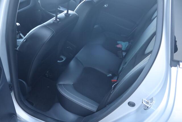 Renault CLIO Estate 0.9 TCe Intens NL-Auto!!