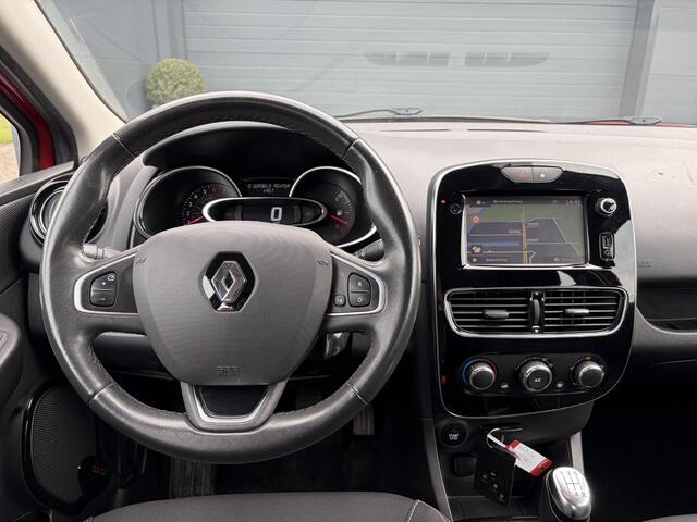 Renault CLIO 0.9 TCe Limited 1e Eigenaar,Trekhaak,Airco,Cruise,Lm velgen,Weinig Km,Nieuwe Apk bij Aflevering