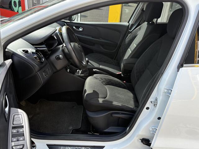 Renault CLIO Estate 0.9 TCe Limited | NAP | Navigatie | DAB | Parkeersensoren | Cruise Control | Airco | Key-less |