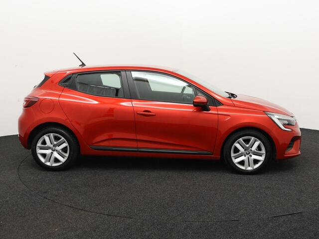 Renault CLIO 1.0 TCe Zen / 1E EIGENAAR / ALL SEASONBANDEN / NAVIGATIE /