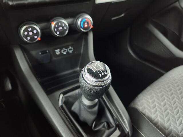 Renault CLIO 1.0 TCe 90 Evolution | NAP | Navigatie | DAB | LED | Lichtmetaal | Cruise Control | Airco |