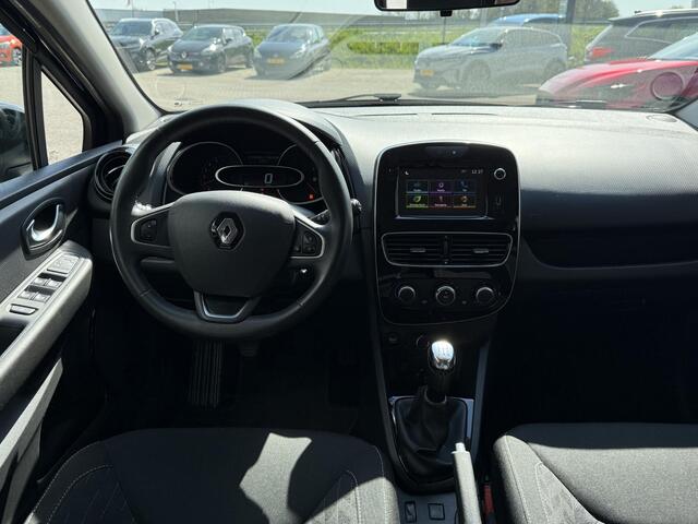 Renault CLIO Estate 0.9 TCe Limited | NAP | Navigatie | DAB | Parkeersensoren | Cruise Control | Airco | Key-less |