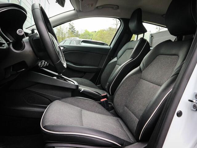 Renault CLIO 1.0 TCe Intens | Clima | Cruise | Navi | Pdc | Camera | Half leer | Lichtmetaal |