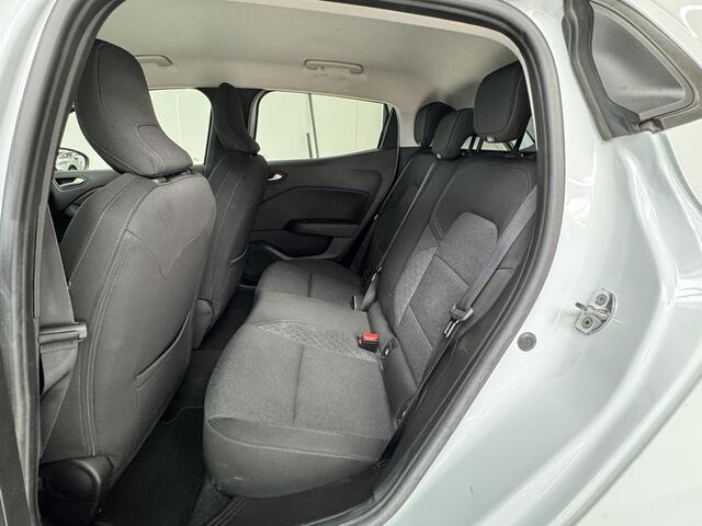 Renault CLIO 1.6 E-Tech Hybrid 140 Zen | Apple CarPlay / Android Auto | Trekhaak | Parkeersensoren | Cruise Control |