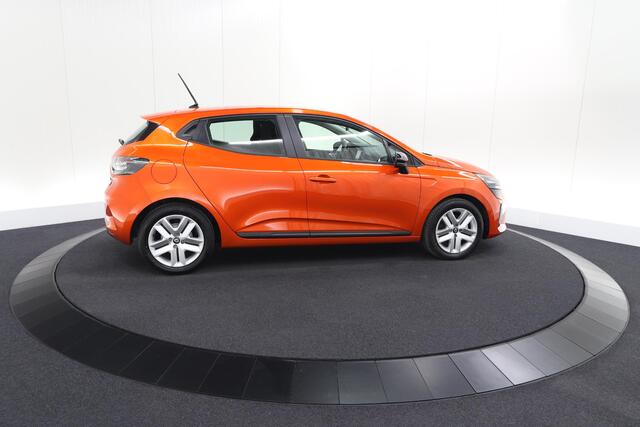 Renault CLIO 1.6 E-Tech Full Hybrid 145 Evolution | Apple Carplay | Parkeersensoren | LED | Cruise Control