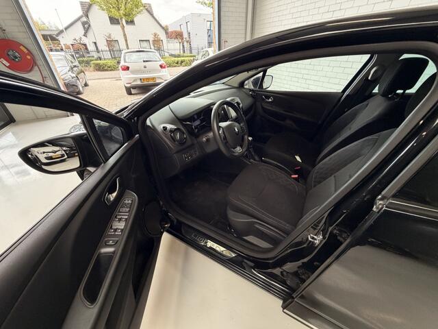 Renault CLIO 1.2 TCe Limited | Trekhaak | Airco | Navigatie