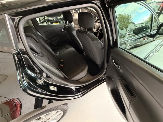 Renault CLIO 1.2 TCe Limited | Trekhaak | Airco | Navigatie