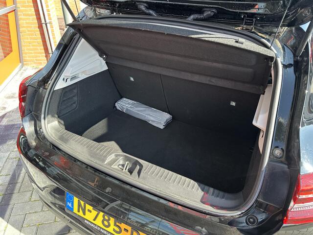 Renault CLIO 1.6 E-Tech Hybrid 140 Intens | PARKEERSENSOREN | AIRCONDITIONING | CRUISE CONTROL | APPLE CARPLAY