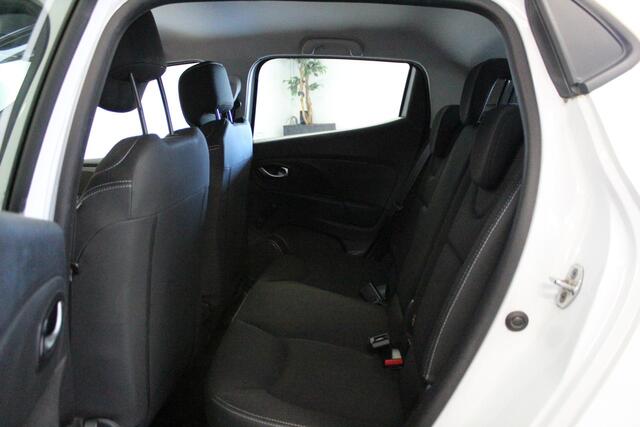 Renault CLIO 0.9 TCe Life | NL-AUTO+N.A.P! | AIRCO | CRUISE | MEDIA/TEL | DAB | ZÉÉR-ZUINIG | CPV |