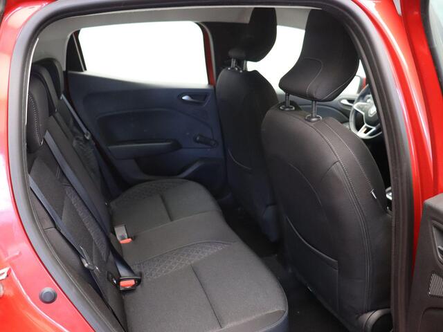 Renault CLIO 1.0 TCe Zen Cruise control | Apple carplay / Android auto | LED Verlichting | Lichtmetalen velgen 16'' | 1e Eigenaar |