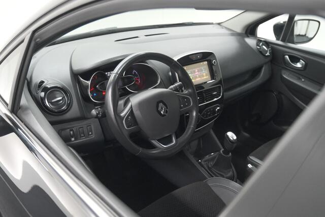 Renault CLIO Estate TCe 90 Intens | Navigatie | Parkeersensoren | Climate Control | Cruise Control