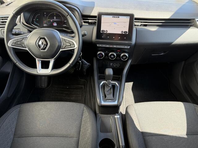 Renault CLIO 1.6 E-Tech Hybrid 140 Business Zen / Airco / Stoelverwarming / Navigatie / Sensoren V+A / Carplay / Cruise Controle