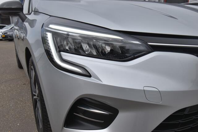 Renault CLIO 1.0 TCe 90 Evolution , CLIMATR , CR CONTR , NAVI , LMV16 , PDC A ,