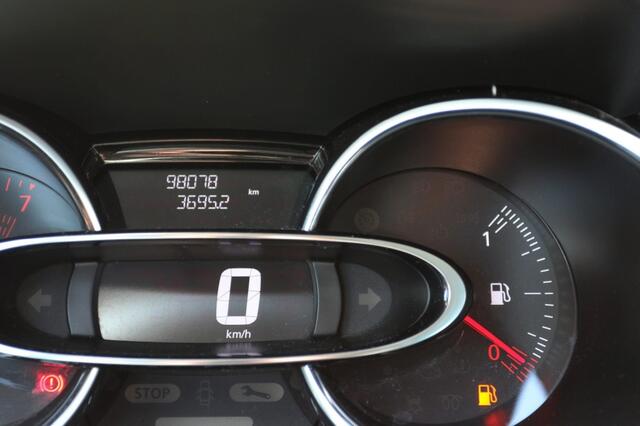 Renault CLIO 0.9 TCE INTENS zeer nette auto. NAVI,CLIMA, LED.