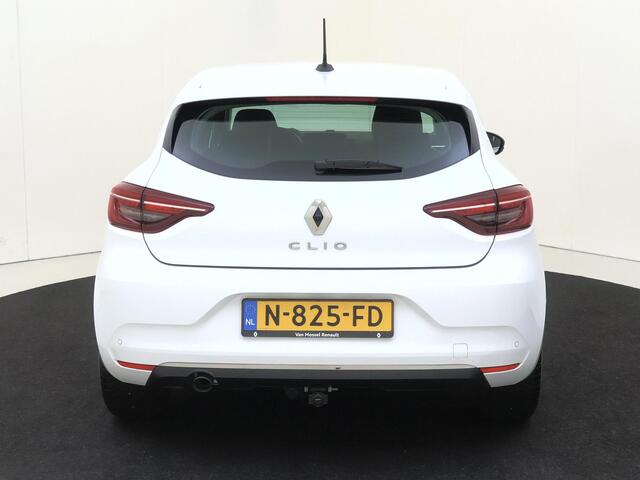 Renault CLIO 1.3 TCe 130 PK Intens Automaat | Airco automatisch | Navigatie | Camera | Apple Carplay/Android | cruise control | LED koplampen | lichtmetalen velgen 16" |