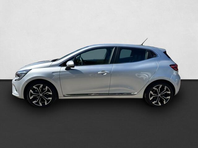 Renault CLIO 1.6 E-Tech Hybrid 145 Techno CRUISE / CAMERA / GROOT NAVI