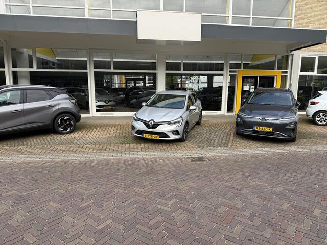 Renault CLIO 1.0 TCe Intens CAMERA TREKHAAK LICHTM.VELGEN PARK.SENSOREN CPV AIRCO ECC
