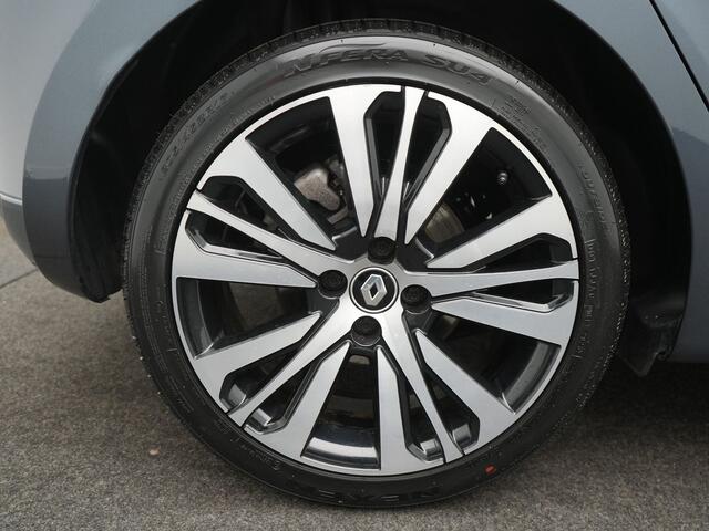 Renault CLIO 1.6 E-Tech Hybrid 140 Initiale Paris - RIJKLAARPRIJS - Achteruitrijcamera - Stoel- en Stuurverwarming - Trekhaak