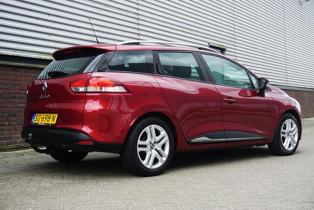 Renault CLIO Estate 0.9 TCe Zen/Trekhaak(1200kg)/Dealeronderhouden/ Rijklaarprijs incl.garantie.