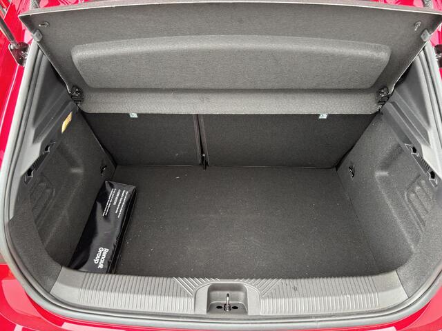Renault CLIO 1.8 Hybrid 160 esprit Alpine / Pack winter & parking /