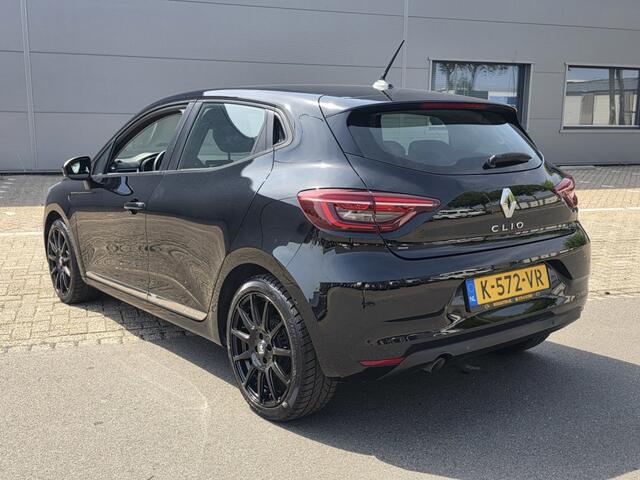 Renault CLIO 1.0 TCe Zen Carplay/Cruise/PDC/Navi ?