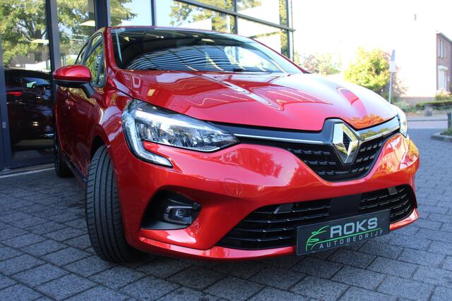 Renault CLIO 1.6 E-Tech Hybrid 140 Intens