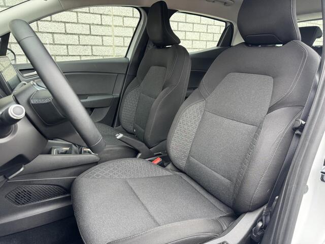 Renault CLIO 1.0 TCe Bi-Fuel Zen | Trekhaak | Parkeersensoren | Navigatie | Apple CarPlay / Android Auto |