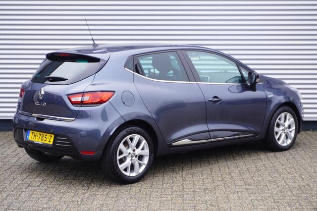 Renault CLIO 0.9 TCe Limited / Parkeersensoren achter / Navi / DAB+ / Airco / Cruise