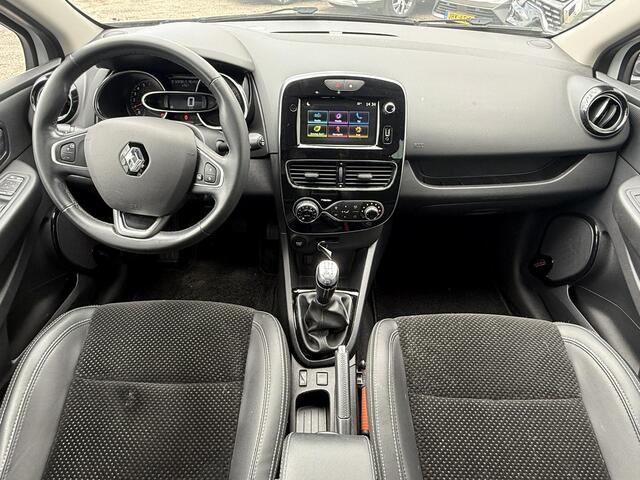Renault CLIO 0.9 TCe 90 Intens | LED | Navigatie | Climate Control | Cruise Control | Parkeersensoren | Lichtmetalen velgen 17" | Apple Carplay/Android Auto