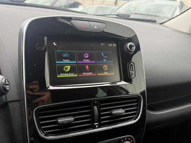 Renault CLIO 0.9 TCe 90 Intens | LED | Navigatie | Climate Control | Cruise Control | Parkeersensoren | Lichtmetalen velgen 17" | Apple Carplay/Android Auto