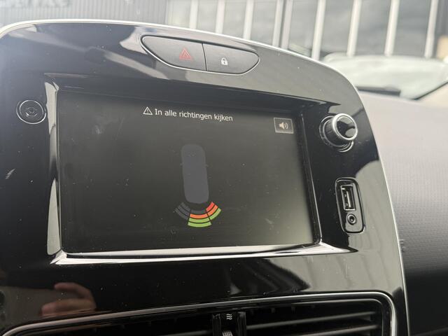 Renault CLIO 0.9 TCe 90 Intens | LED | Navigatie | Climate Control | Cruise Control | Parkeersensoren | Lichtmetalen velgen 17" | Apple Carplay/Android Auto