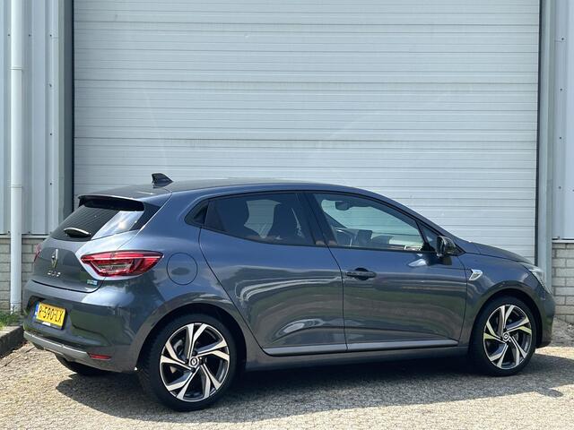 Renault CLIO 1.6 E-Tech Hybrid 145 R.S. Line / Groot Scherm / Lederen Bekleding / Dealer Onderhouden / Camera / Apple Carplay / Android Auto /