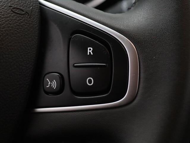 Renault CLIO Estate TCe 90pk Limited Navigatie | Apple Carplay/Android Auto