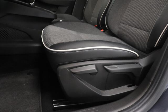 Renault CLIO 1.6 E-Tech Hybrid 140 Intens | Climate control | AppleCarplay AndroidAuto Navigatie | Parkeersensor | Key-Less | LED |