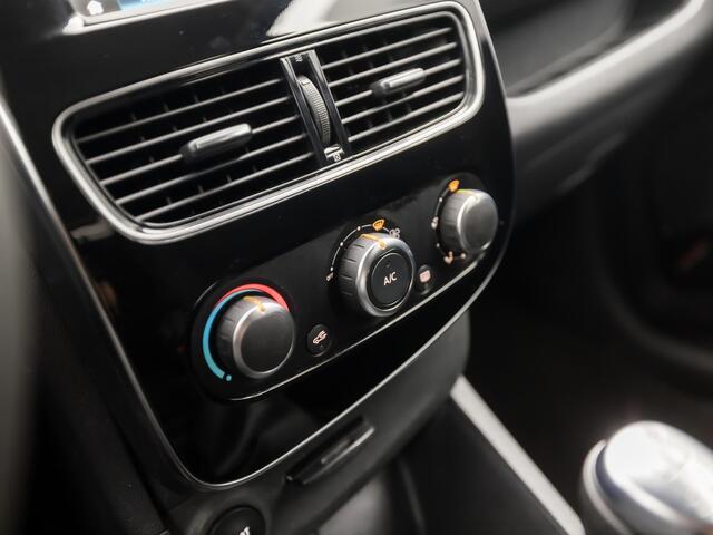 Renault CLIO Estate 0.9 TCe Sport (NAVIGATIE, CRUISE, PARKEERSENSOREN, GETINT GLAS, SPORTSTOELEN, BASS REFLEX, LM VELGEN, NIEUWSTAAT)