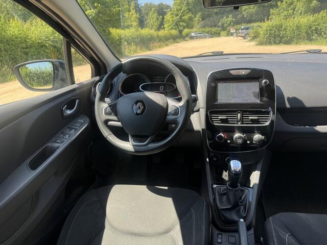 Renault CLIO Estate 1.5 dCi 90pk Limited *NAVI/AIRCO