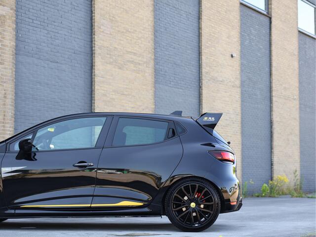 Renault CLIO R.S. 18 Trophy 220PK F1 Limited Edition | Akrapovic | Nr. 0060 | 1.6 Turbo