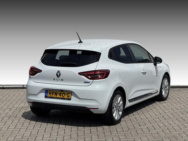 Renault CLIO 1.6 E-Tech Hybrid 140 Zen PARKEERCAMERA | ECC | VELGEN | ZUINIG
