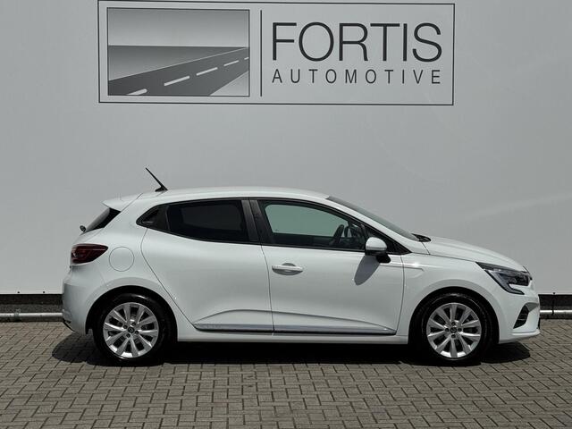 Renault CLIO 1.6 E-Tech Hybrid 140 Zen PARKEERCAMERA | ECC | VELGEN | ZUINIG