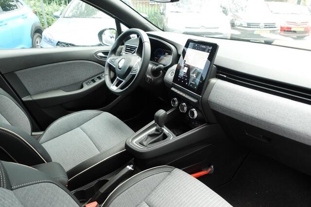 Renault CLIO 1.6 ETFH 145 TECHNO (2500 km !!! NL geleverd NIEUWSTAAT )