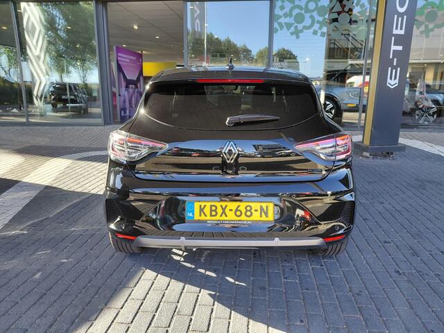 Renault CLIO 1.6 E-Tech Full Hybrid 145 esprit Alpine / Pack Premium Sound Bose / Pack City Premium / Pack Winter