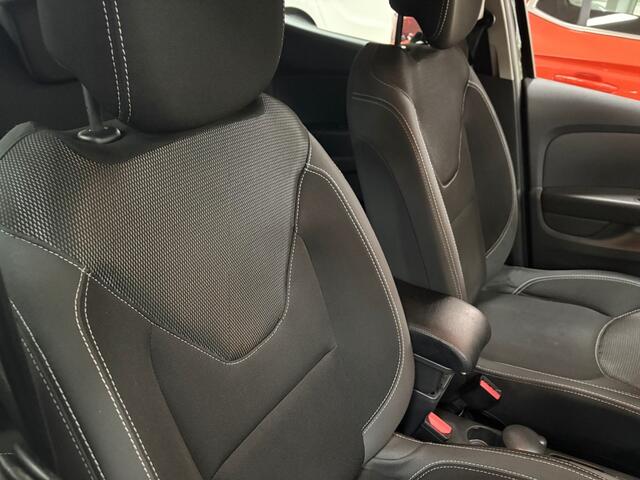Renault CLIO TCE Navigatie Multimedia Airco NAP NL auto