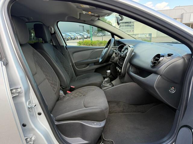 Renault CLIO Estate 0.9 TCe Limited Airco Stoelverw. LED