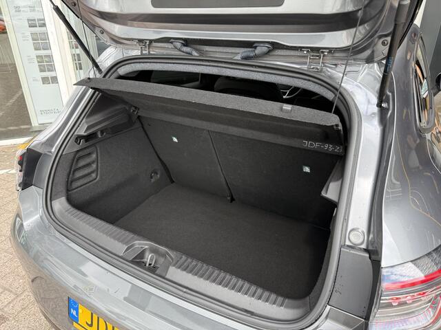 Renault CLIO 1.6 E-Tech Full Hybrid 145 techno | NAP | Navigatie | Achteruitrijcamera | Climate Control | DAB | LED | Key-less |