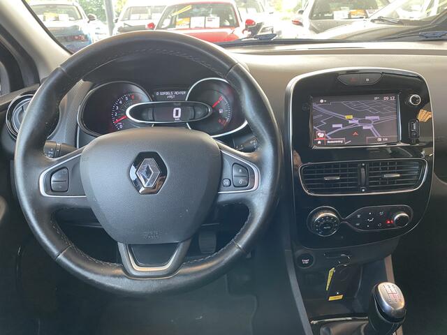 Renault CLIO Estate 0.9 TCe Intens,1e Eigenaar,Dealeronderhouden,Navigatie,Parkeerassistent,Climate&Cruiscontrol,Spraakbediening,Keyless,Trekhaak,Acteruitrijsensoren,Halfstof/Leder,Dakrail,16 Inch Lmv
