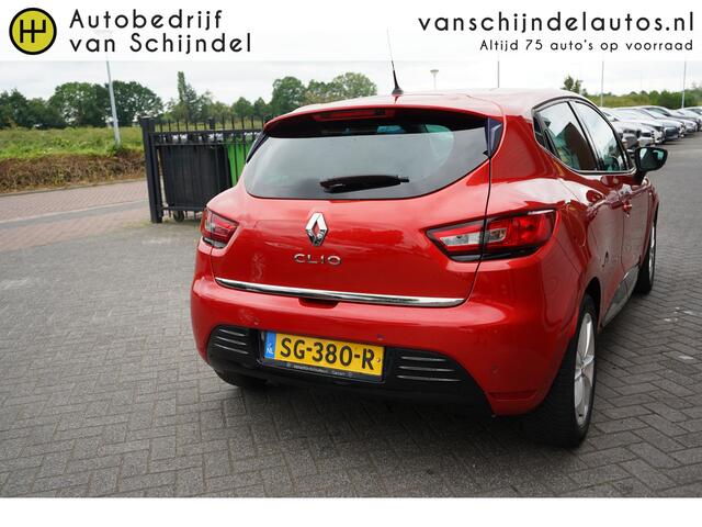 Renault CLIO 0.9 TCE LIMITED LUXE 5 DEURS NAVI ECC AIRCO CRUISECONTROL KEYLESS PRIVACYGLAS PARKEERSENSOREN LMV 4X ELECTR.RAMEN-SPIEGELS