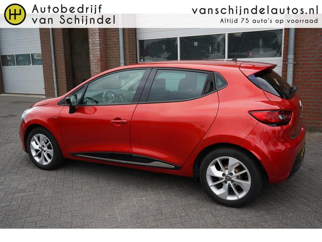 Renault CLIO 0.9 TCE LIMITED LUXE 5 DEURS NAVI ECC AIRCO CRUISECONTROL KEYLESS PRIVACYGLAS PARKEERSENSOREN LMV 4X ELECTR.RAMEN-SPIEGELS