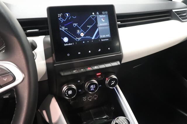 Renault CLIO 1.0 TCe 90 Techno | Camera | Parkeersensor | Navigatie | Key-Less | AppleCarplay | Trekhaak |